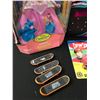 Image 4 : COLLECTION OF TOYS