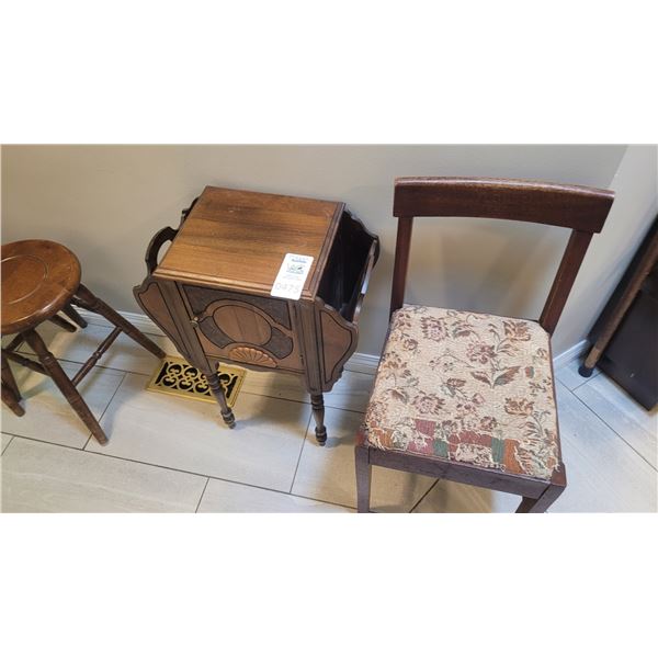Art Deco Table, Chair A