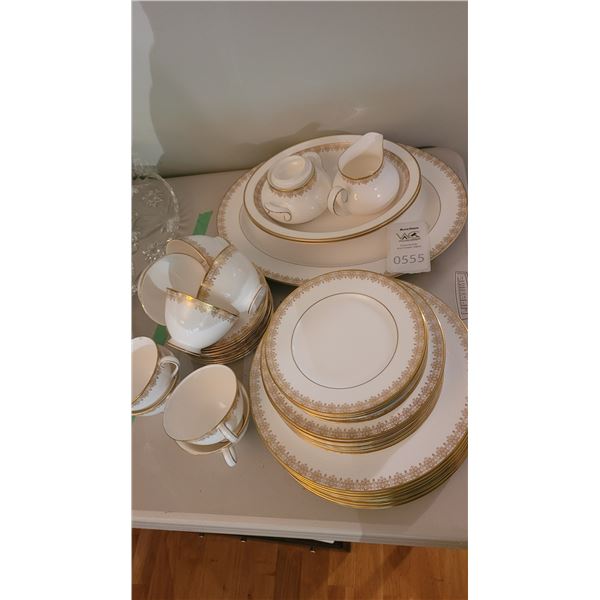 Royal Doulton Gold Lace A