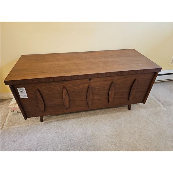Wardley Cedar Chest C