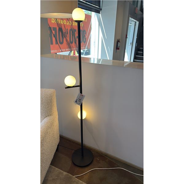 BLUM STEM FLOOR LAMP. BLACK. SIMPLE GEOMETRIC SHAPES. 62" HIGH