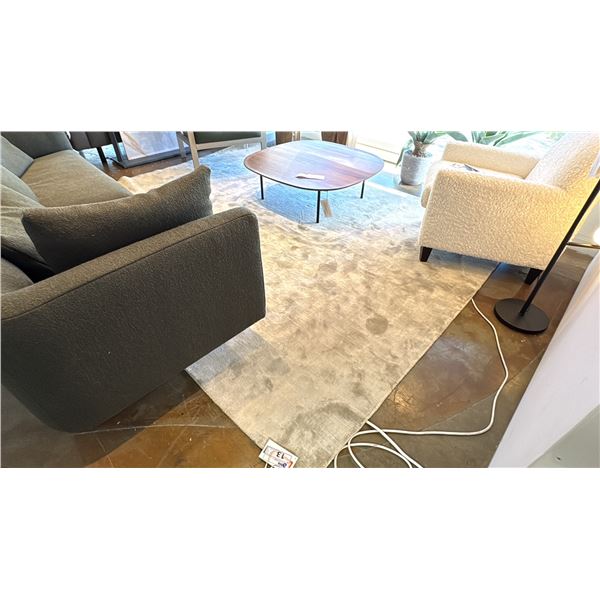 EQ3 SERENE 8' X 10' HANDMADE RUG. RETAIL $1400
