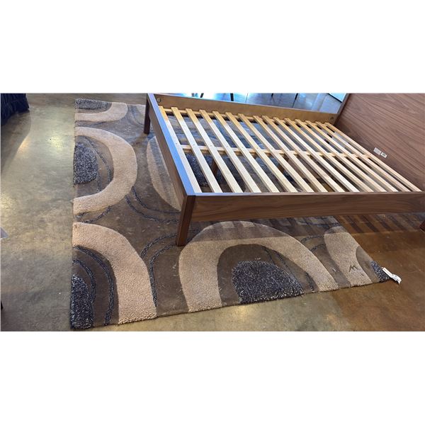 SUMMIT ARTIKA 100% NEW ZEALAND WOOL AREA RUG. 7'11" X 5'7" RETAIL $1400