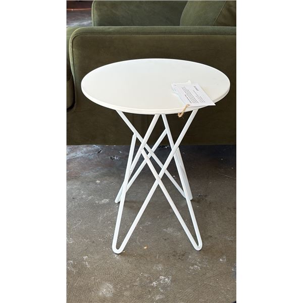 CALLIGARIS STELLAR SIDE TABLE16" DIAMETER. WHITE CORIAN TYPE TOP. RETAIL $950