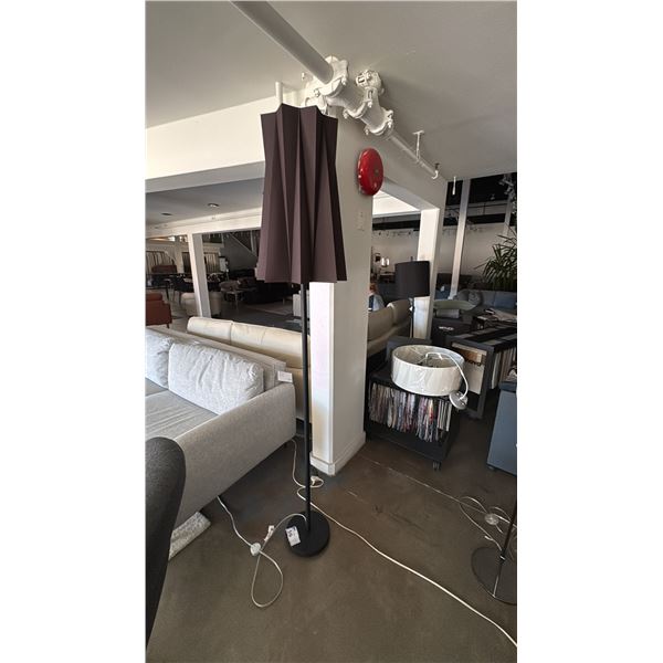 CALLIGARIS MADE IN ITALY ANDROMEDA STAND LAMP. RETAIL $1800. THIS IS A SOLID METAL BASE (HEAVY) AND