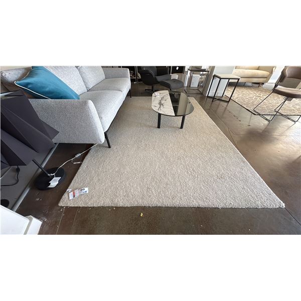 EQ3 HOLAND AREA RUG 9X6' RETAIL $950