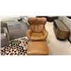 Image 6 : EQ3 MADE IN CANADA ARIE LEATHER SWIVEL CHAIR AND OTTOMAN. COACHELLA LANA LEATHER WITH BLACK BASE