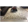 Image 2 : CALLIGARIS ARABIA AREA RUG. COTTON AND CHENILLE. 9'9" X 6'8" RETAIL $2250