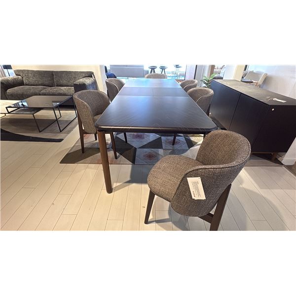 CALLIGARIS MADE IN ITALY EXTENDED TABLE. SOLID ASH WOOD FOR BASE AND ASH WOOD AND VENEER ON TOP