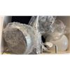 Image 2 : EQ3 WHITE BALL PENDANT LAMP. 7"
