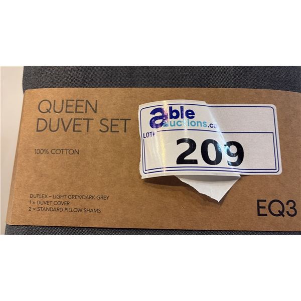 EQ3 QUEEN DUVET SET. 100% COTTON. CONTAINS DUVET COVER AND 2 STANDARD SHAMS