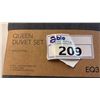 Image 1 : EQ3 QUEEN DUVET SET. 100% COTTON. CONTAINS DUVET COVER AND 2 STANDARD SHAMS