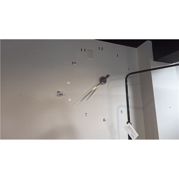 ECLIPSE WALL CLOCK
