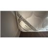 Image 2 : QUEEN SIZE FOAM MATTRESS