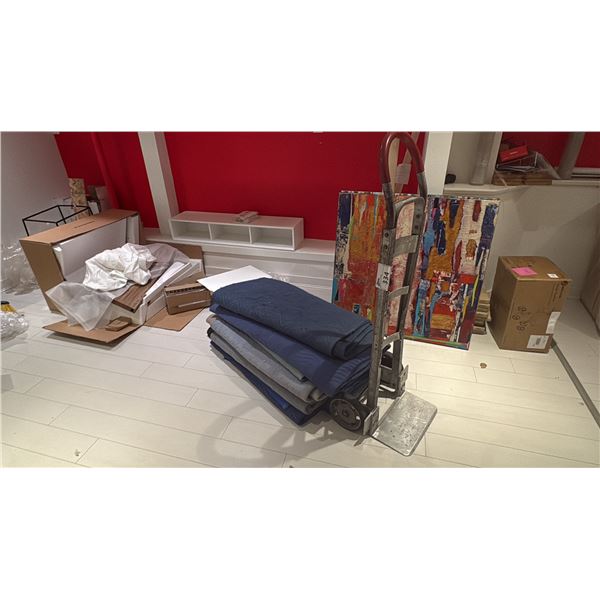 9 MOVING PADS AND 2-WHEEL DOLLY