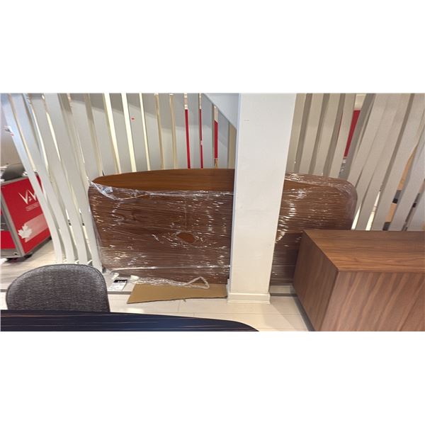 CALLIGARIS CARTESIO ASH TABLE TOP. 98" LONG. SOLID EDGE, VENEER CENTER. NO BASE.