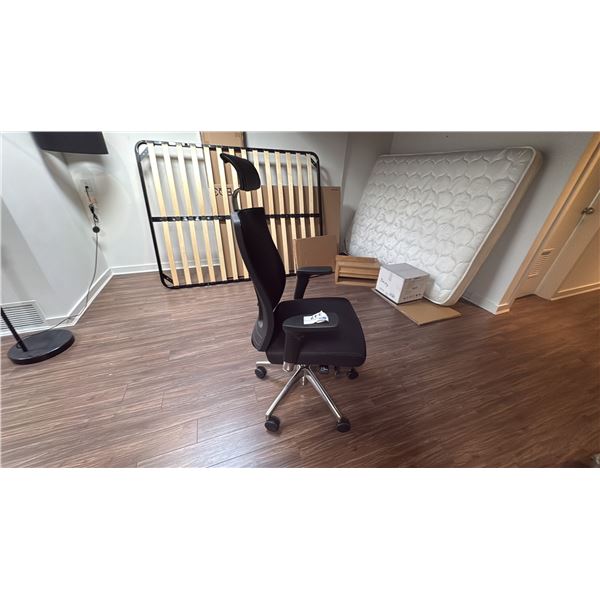 MESH BACK TASK CHAIR. ADJUSTABLE HEAD REST AND LUMBAR SUPPORT. POLISHED ALUMINUM BASE