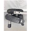 Image 6 : Exercise lot - roller, yoga mats, cardio twister