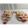 Image 1 : 2 pr Tims Run Club Slides (new in original packaging)