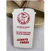 Image 3 : 2 pr Tims Run Club Slides (new in original packaging)