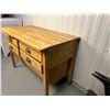 Image 5 : Dough Table
