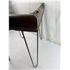 Image 4 : Display case table