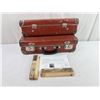 Image 1 : Suitcase shelves, Orange