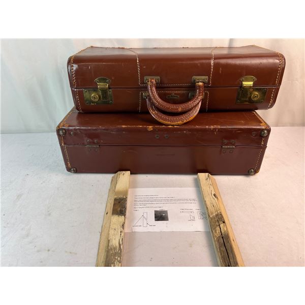 Suitcase shelves, brown leather