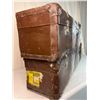 Image 4 : Suitcase shelves, large vintage