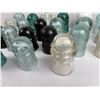 Image 2 : Lot of Insulators