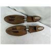 Image 3 : Vintage shoe keepers
