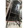 Image 1 : Vintage Store Rack