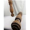 Image 2 : 2 Ornate wooden table legs