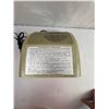 Image 2 : intage AM/FM Radio Alarm Clock - Bedsaage