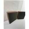 Image 3 : Set of vintage speakers - Wood case