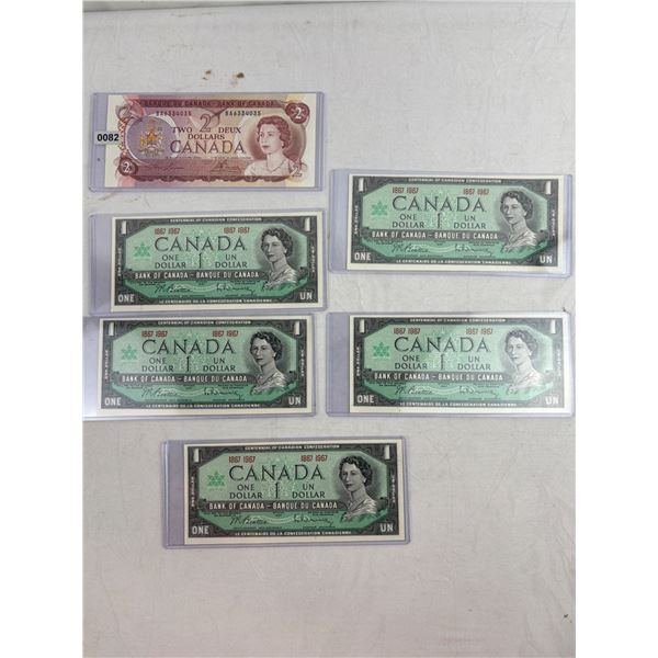 Lot of Vintage Canadian Bills - Some Mint/Unc