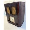 Image 2 : 1938 RCA Model 94BT1 Radio - Wood Body