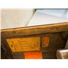 Image 5 : 1938 RCA Model 94BT1 Radio - Wood Body