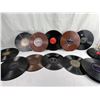 Image 2 : Large lot of antique gramophone records