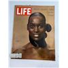Image 3 : Vintage Life Magazine Key Issues: MLK, Churchill