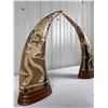 Image 3 : Carved Horns