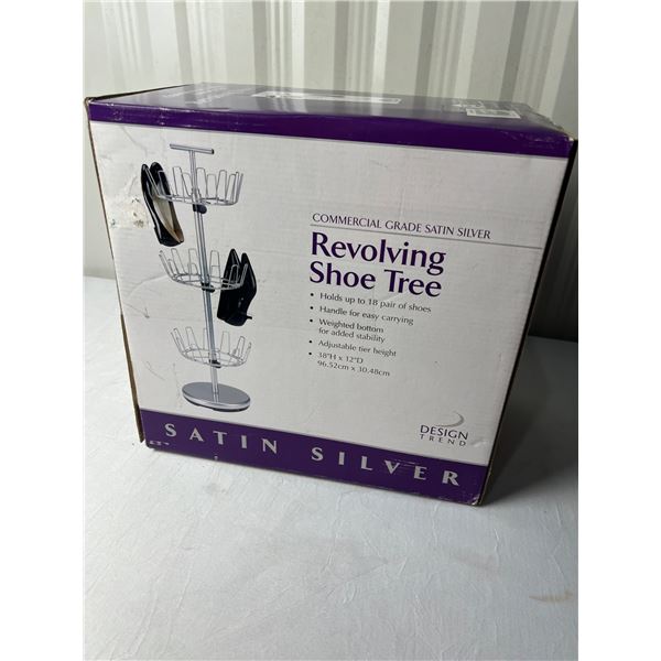 Revolving Satin Silver Shoe Tree