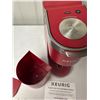 Image 3 : Red Keurig Coffee Maker