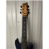 Image 2 : First Act Discovery Guitar
