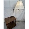 Image 3 : Vintage Table with Lamp 21"x16"x24" high