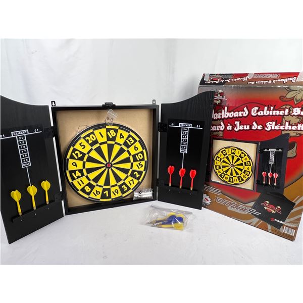 Churchill Dart Board - New