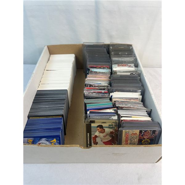 Box Collector Cards - Pokemon / Sports / MTG