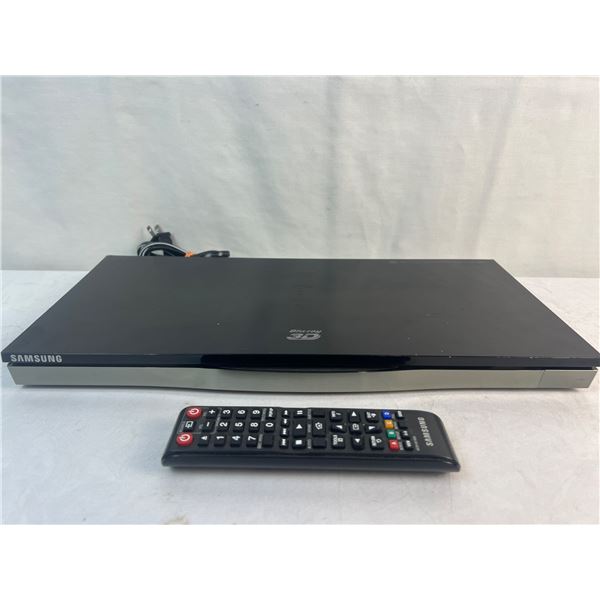 Samsung BlueRay 3D DVD w/Remote
