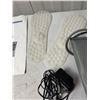 Image 4 : Renpho leg massage boots,  the set is used to promote circulation. works