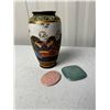 Image 1 : Vintage Japanese Immortals Vase 6 1/4" with gilt finish, 2 votive holders